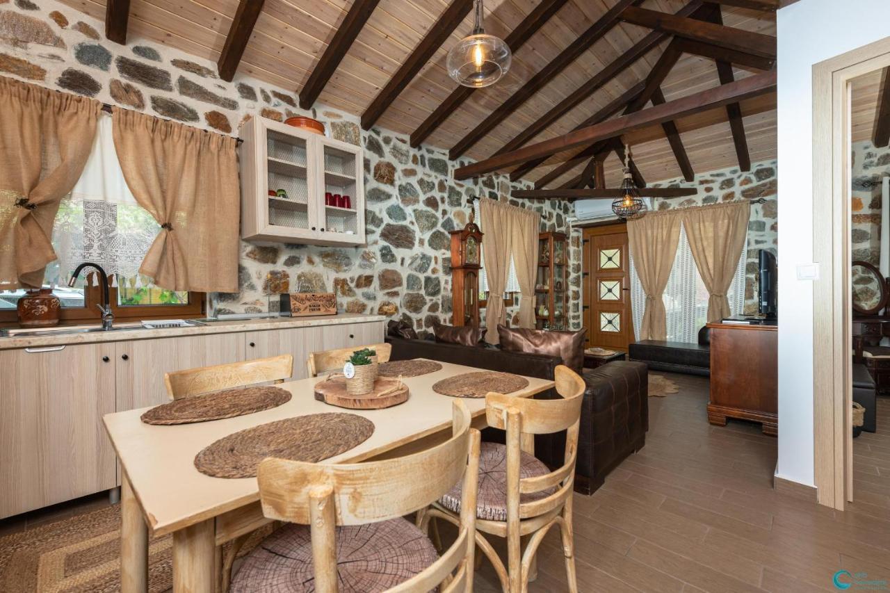 Eleni'S Stone House Villa Skala Potamia  Exterior photo